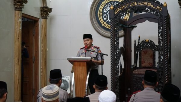 Melalui Jumat Keliling, Polri Perkuat Kedekatan dengan Masyarakat dan Jaga Kamtibmas