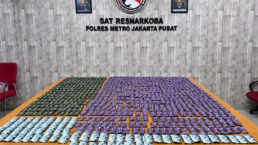 Polres Metro Jakarta Pusat Ungkap Peredaran 858 Kartrid Diduga Mengandung Etomidate
